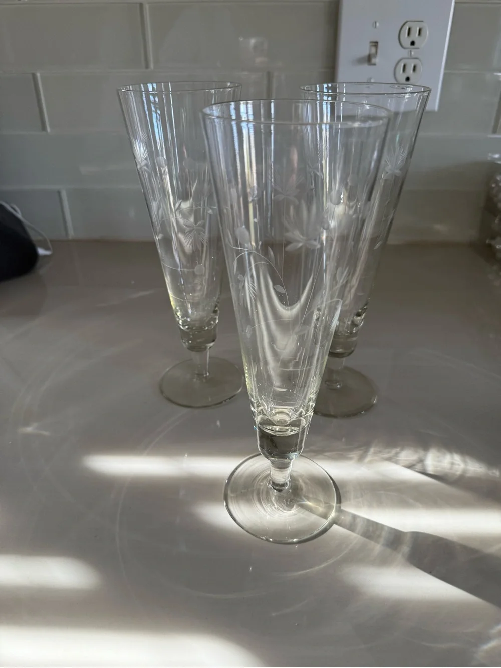 Vintage Clear Etched pilsners Champagne 1960’s set of 3 excellent condition
